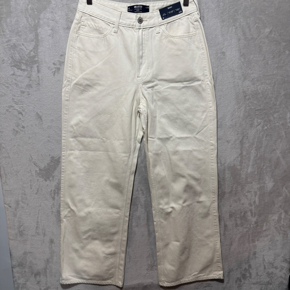 Hollister Ultra High-Rise Baggy Jeans Off White Cream Size 4R W27R
